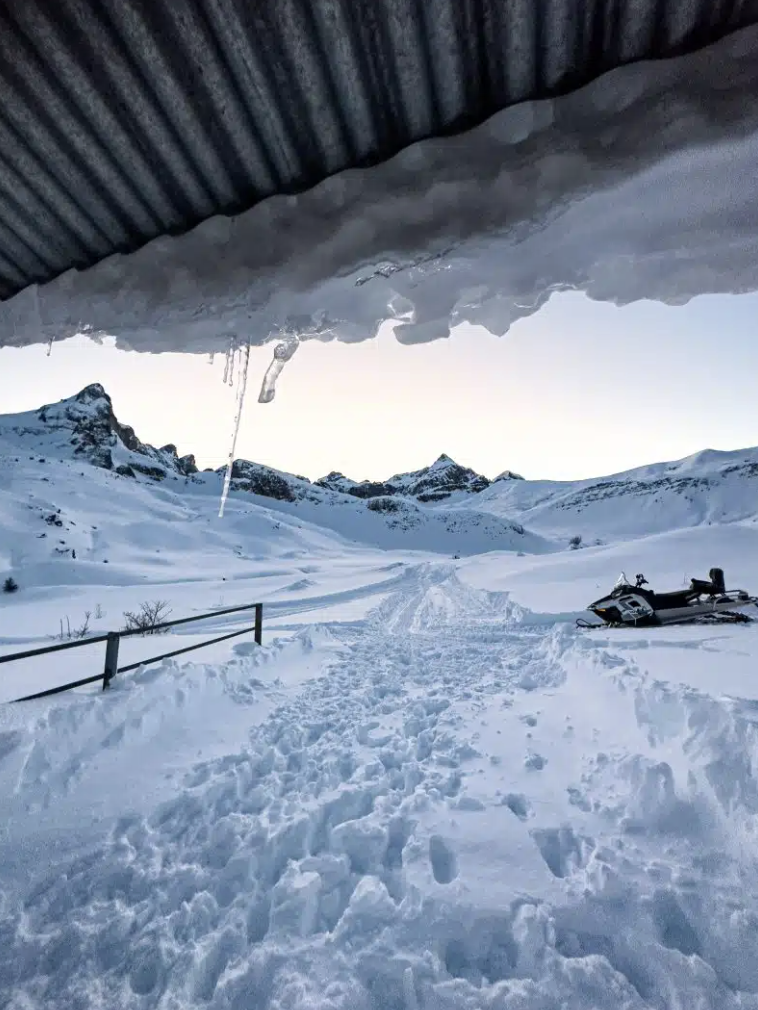 2-Hour Sunset or Night Snowmobile Tour with Dinner in a Mountain Refuge gallery 3