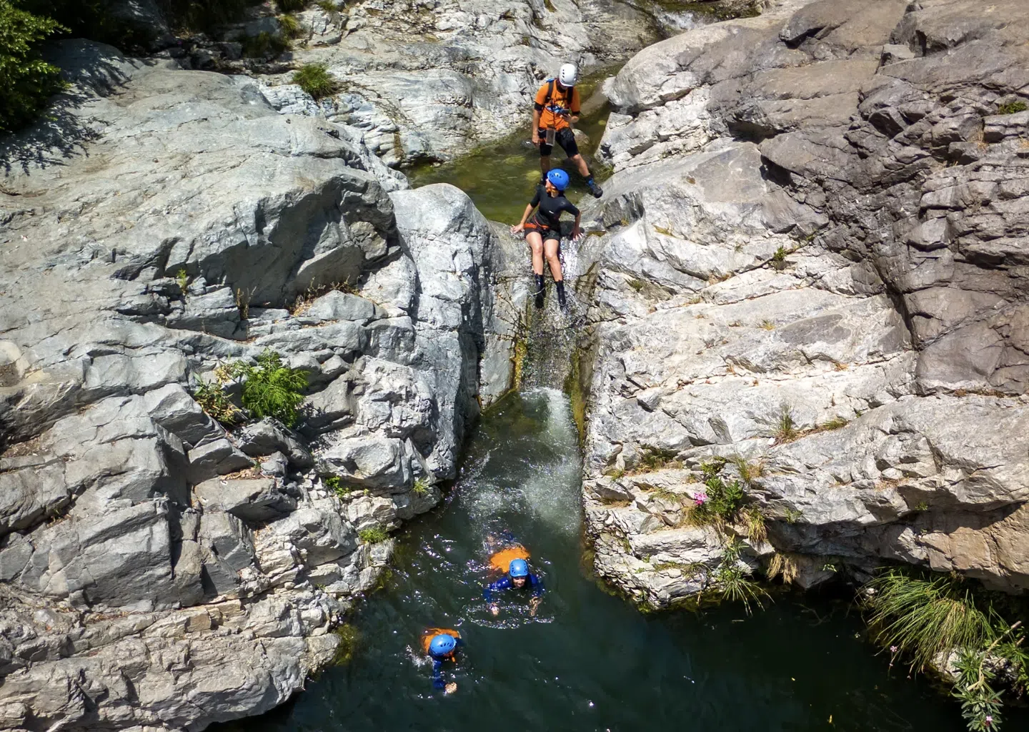 Benahavís River Walk: Canyoning Adventure Near Marbella gallery 5