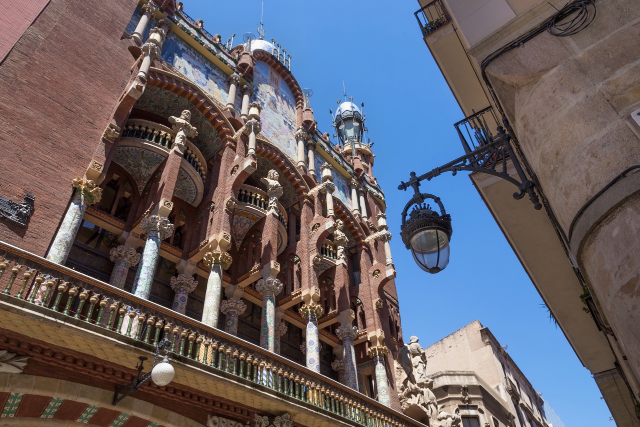 Best of Barcelona City E-Bike Tour – Guided Highlights gallery 8