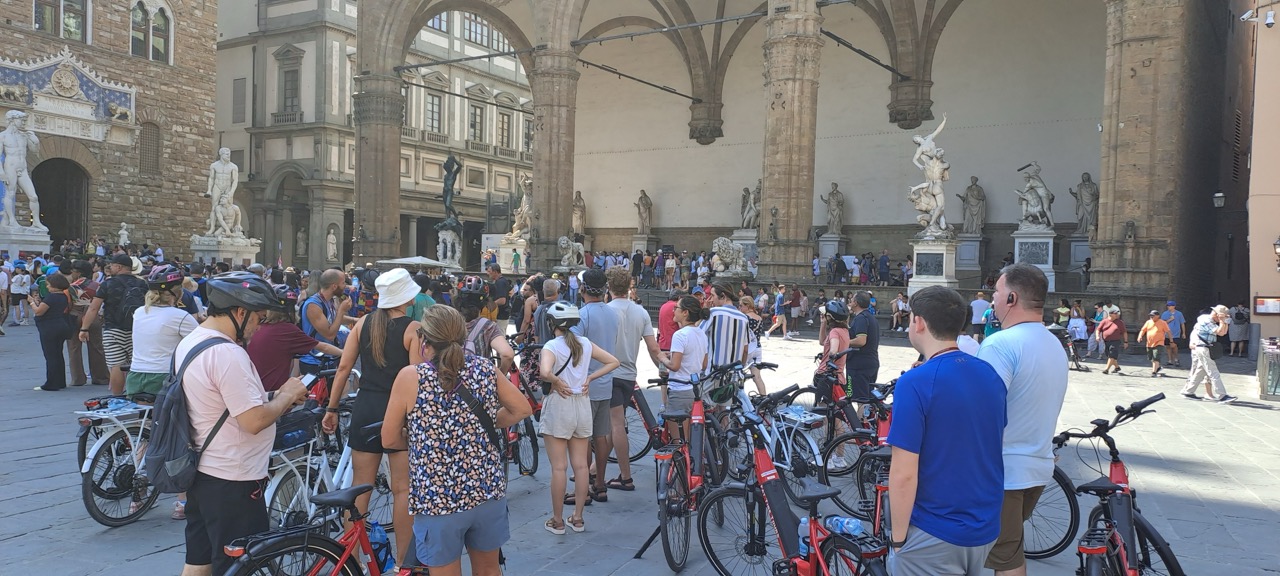 Best of Florence E-Bike Tour – City Highlights with Local Guide gallery 2
