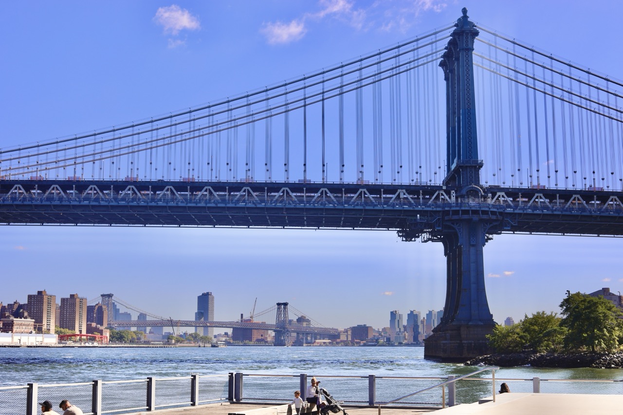 Highlights of the Brooklyn Bridge Guided Bike Tour gallery 7