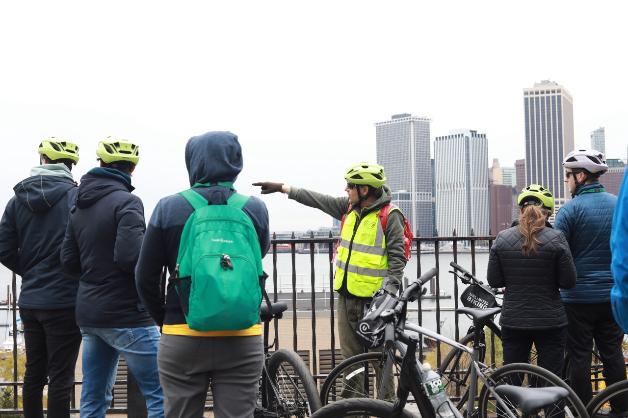 Highlights of the Brooklyn Bridge Guided Bike Tour, photo 2