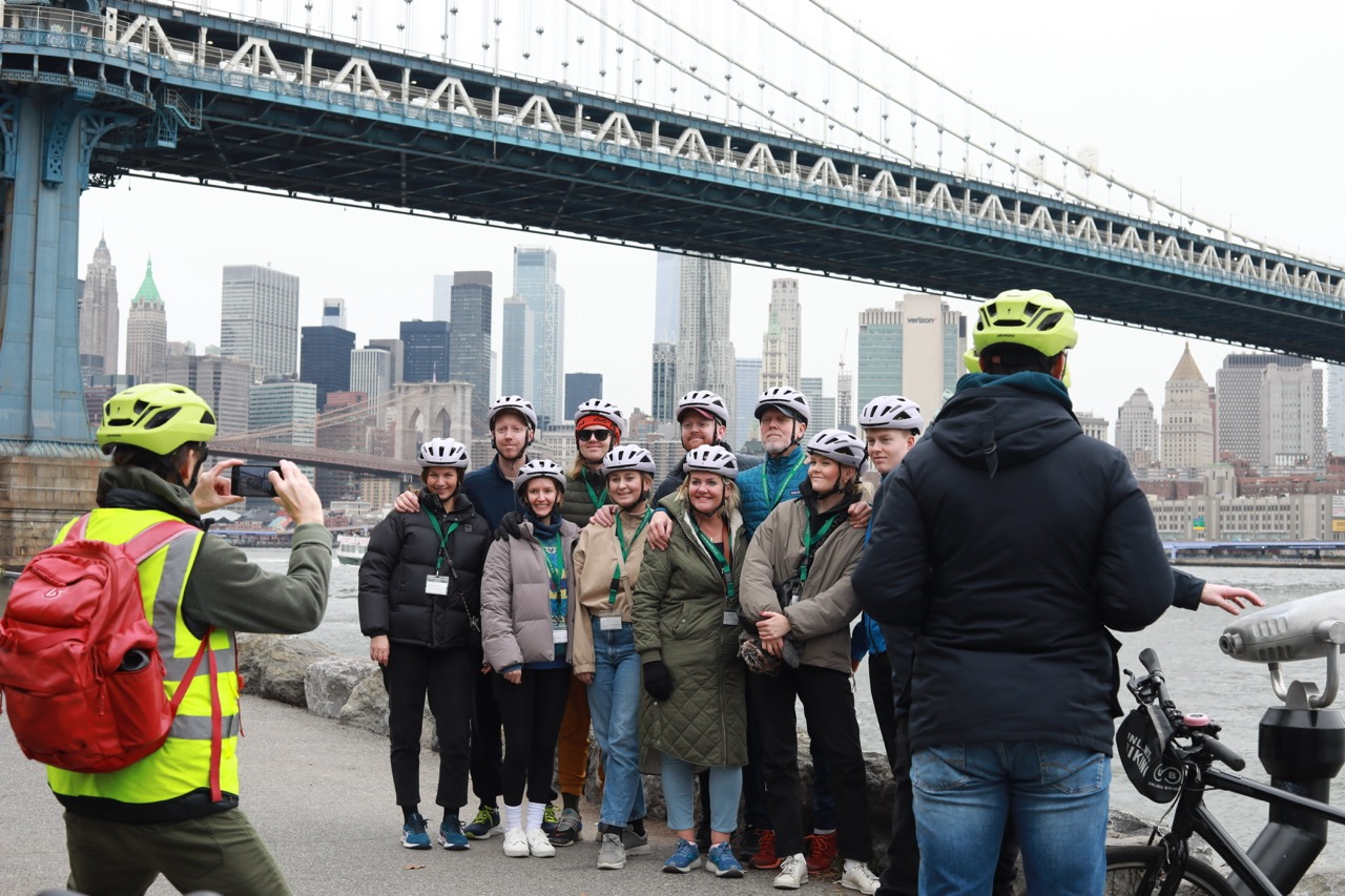 Highlights of the Brooklyn Bridge Guided Bike Tour, photo 3