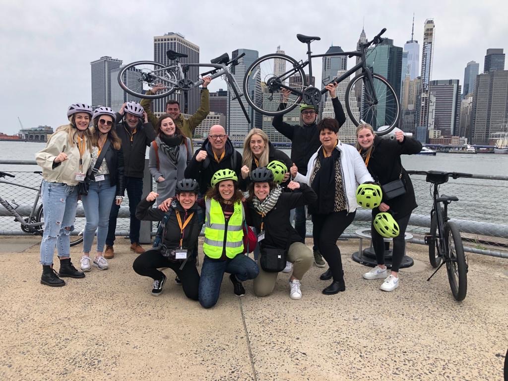 Highlights of the Brooklyn Bridge Guided Bike Tour, photo 5