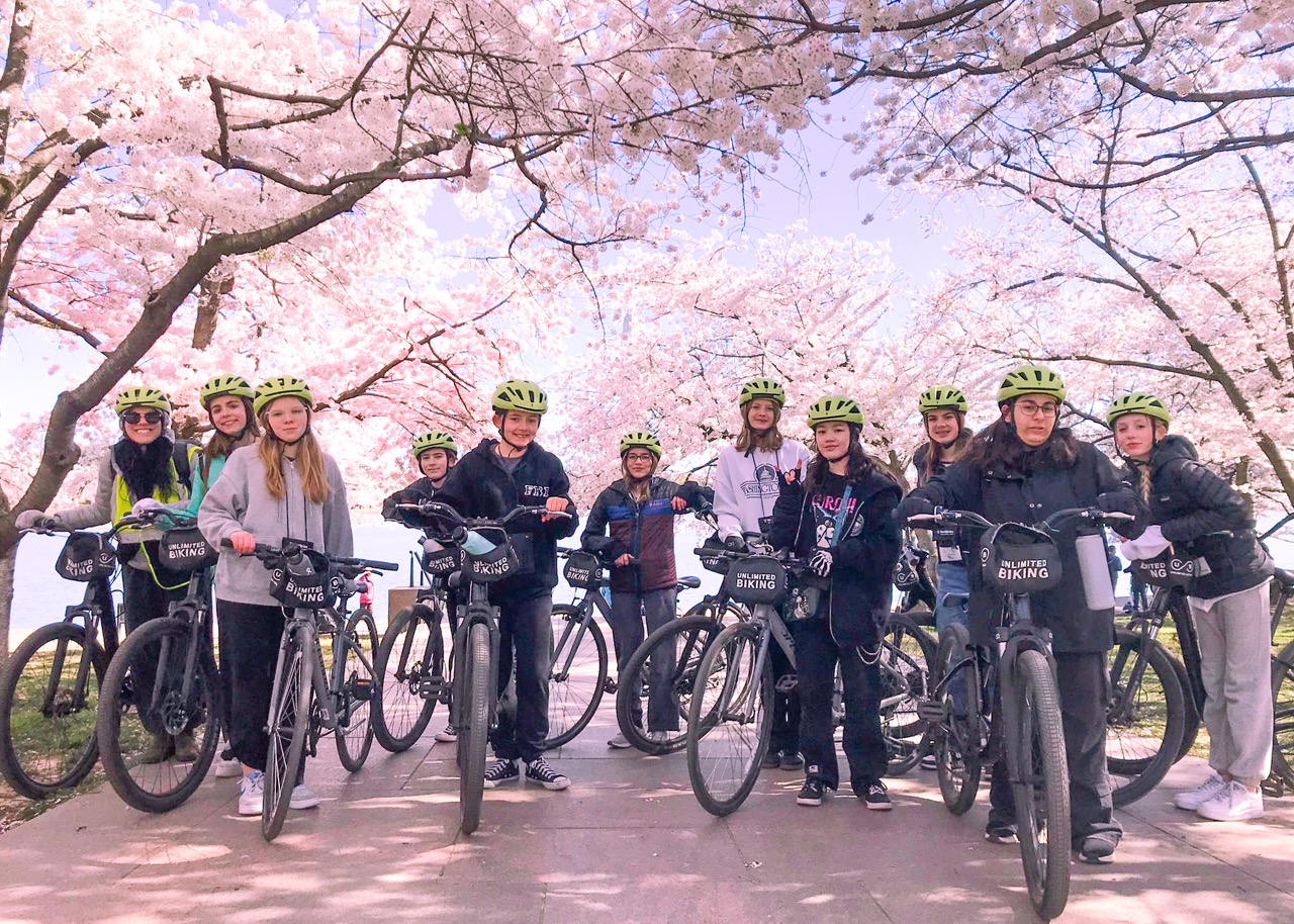 Cherry Blossoms Guided Bike Tour – Tidal Basin & Potomac gallery 8