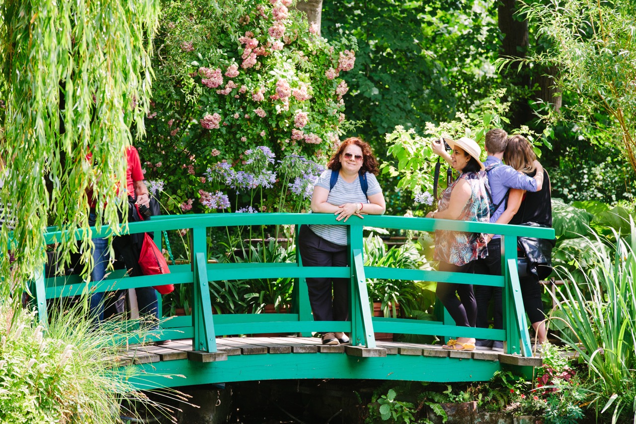 From Paris: Skip-the-Line Monet Gardens & Giverny Bike Tour with Market Picnic Stop gallery 7