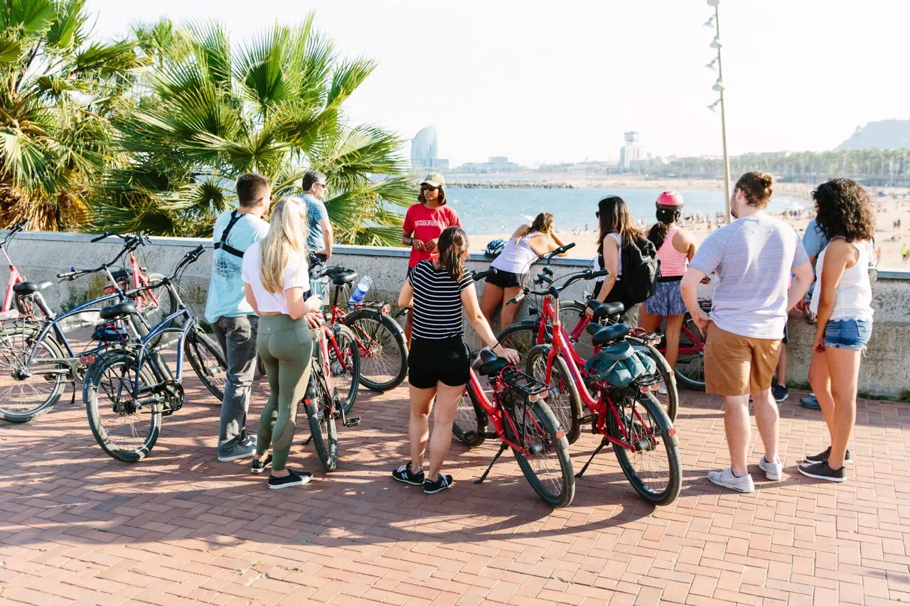 Highlights of Barcelona – Guided City Bike Tour, photo 2