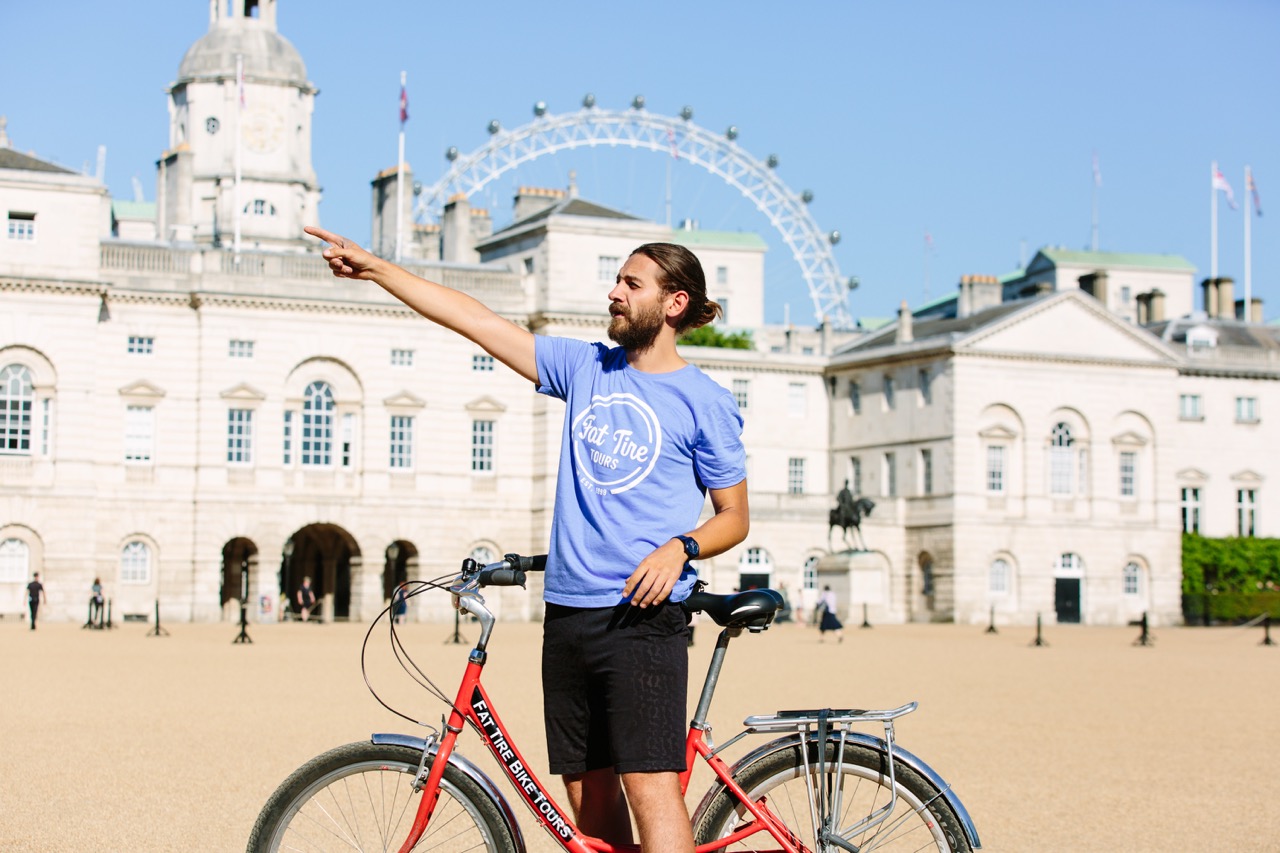 Highlights of Royal London Bike Tour with Thames River Cruise gallery 6