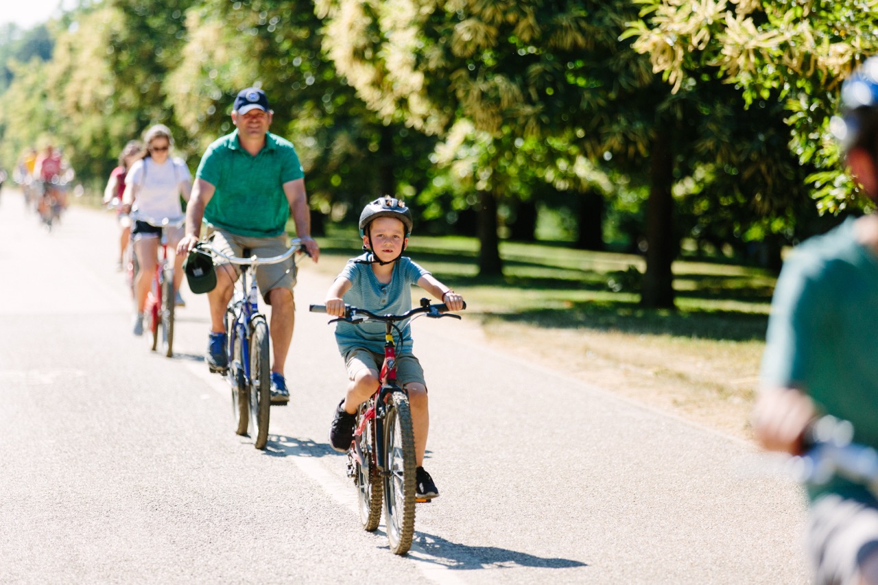 Highlights of Royal London Bike Tour with Thames River Cruise gallery 7