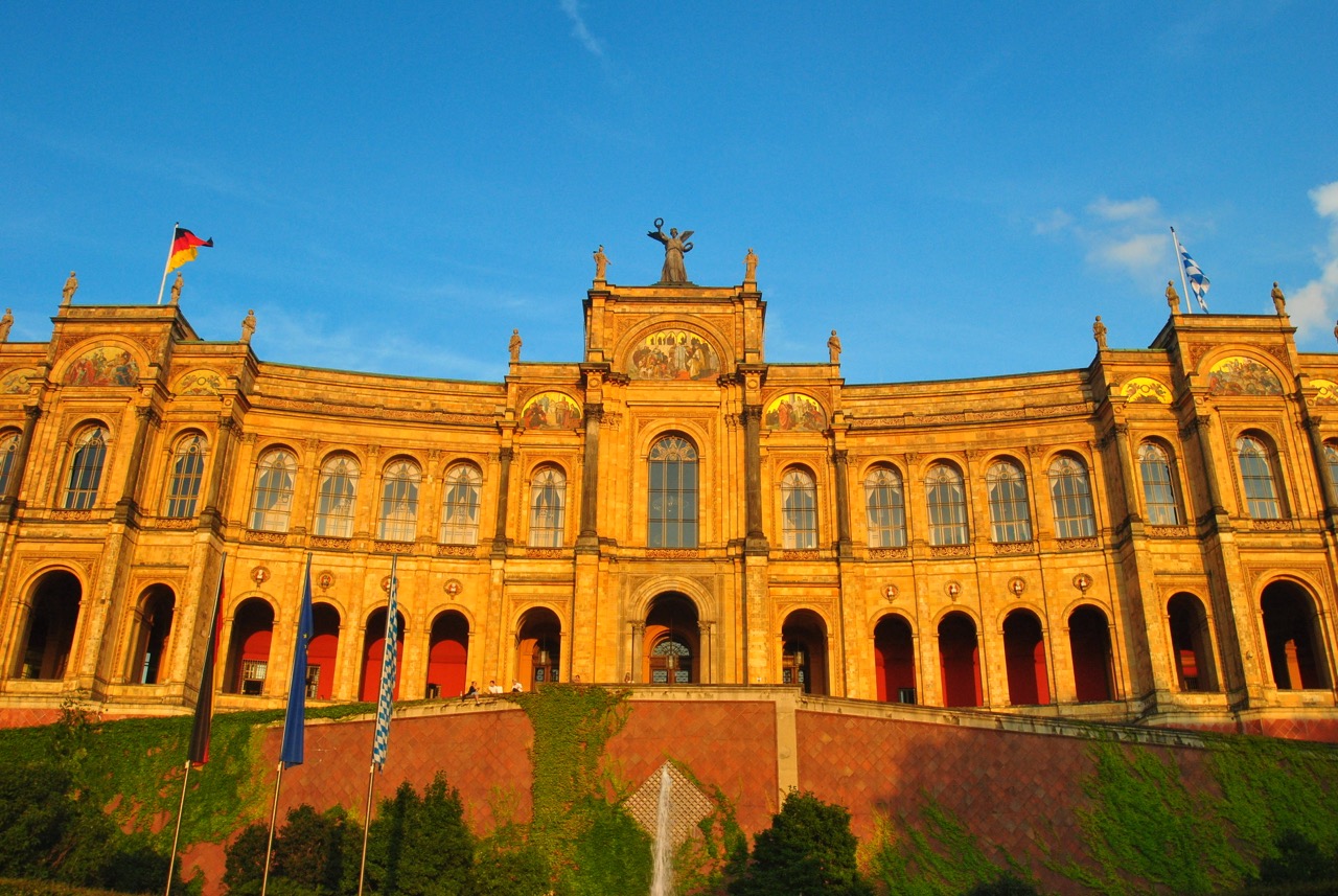 Munich E-Bike Rentals – Explore the Bavarian Capital with Ease gallery 2