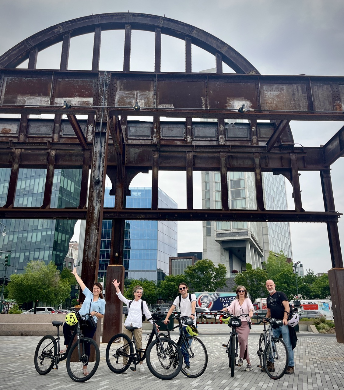 New York City Highlights Guided Bike Tour gallery 10
