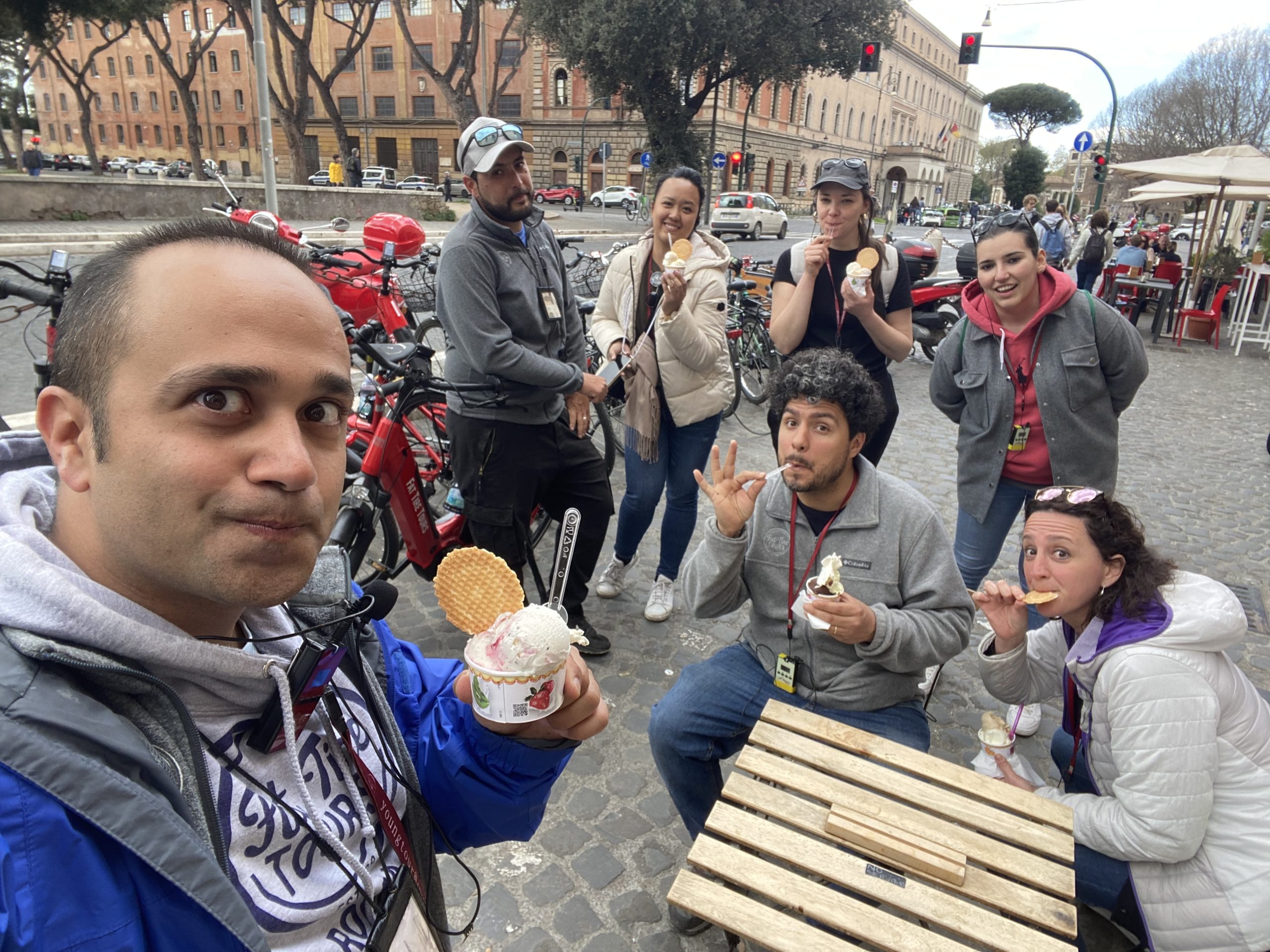 Rome E-Bike Street Food & Market Tour, photo 3