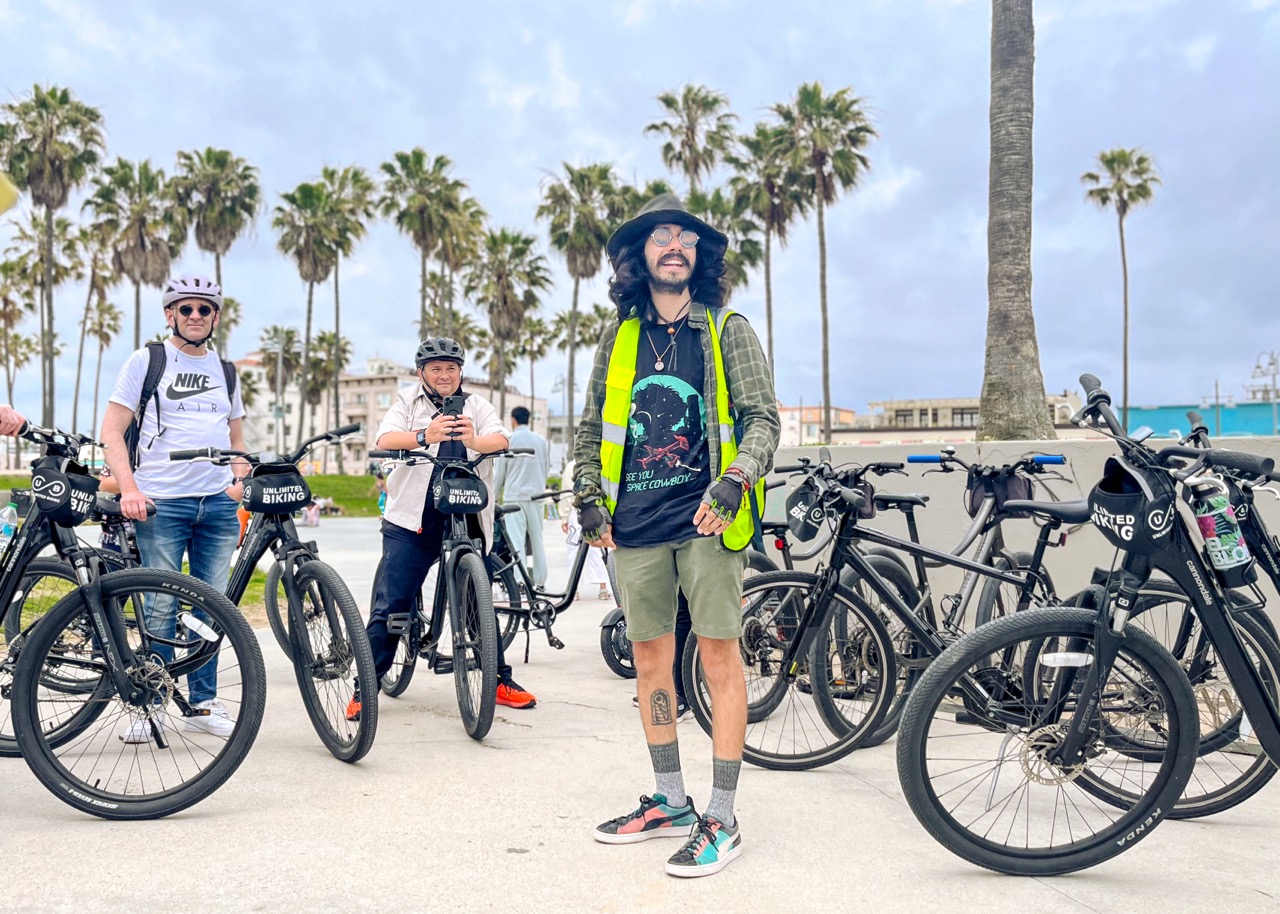 Best of Santa Monica & Venice Beach Guided eBike Tour gallery 4