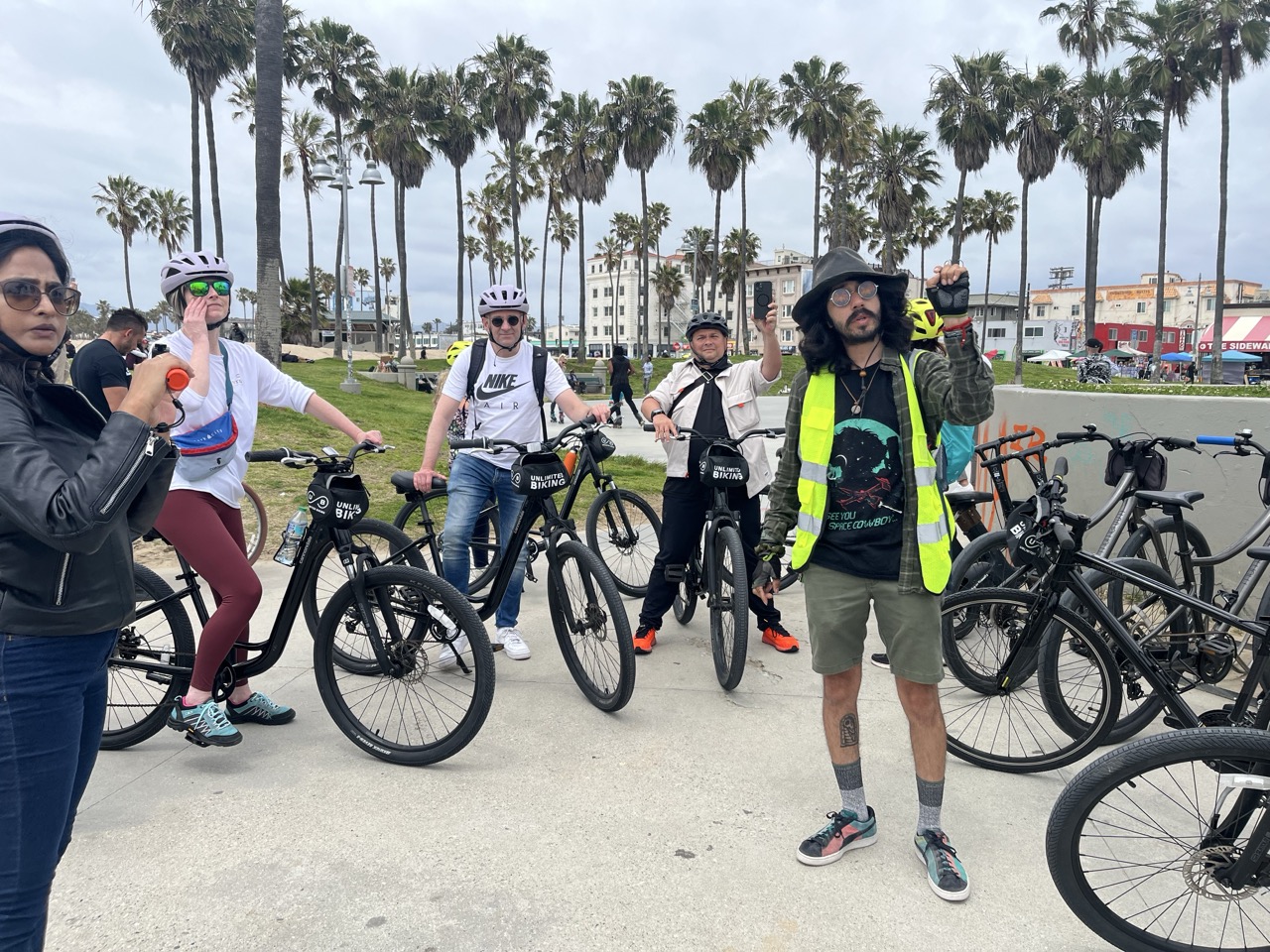 Best of Santa Monica & Venice Beach Guided eBike Tour gallery 2