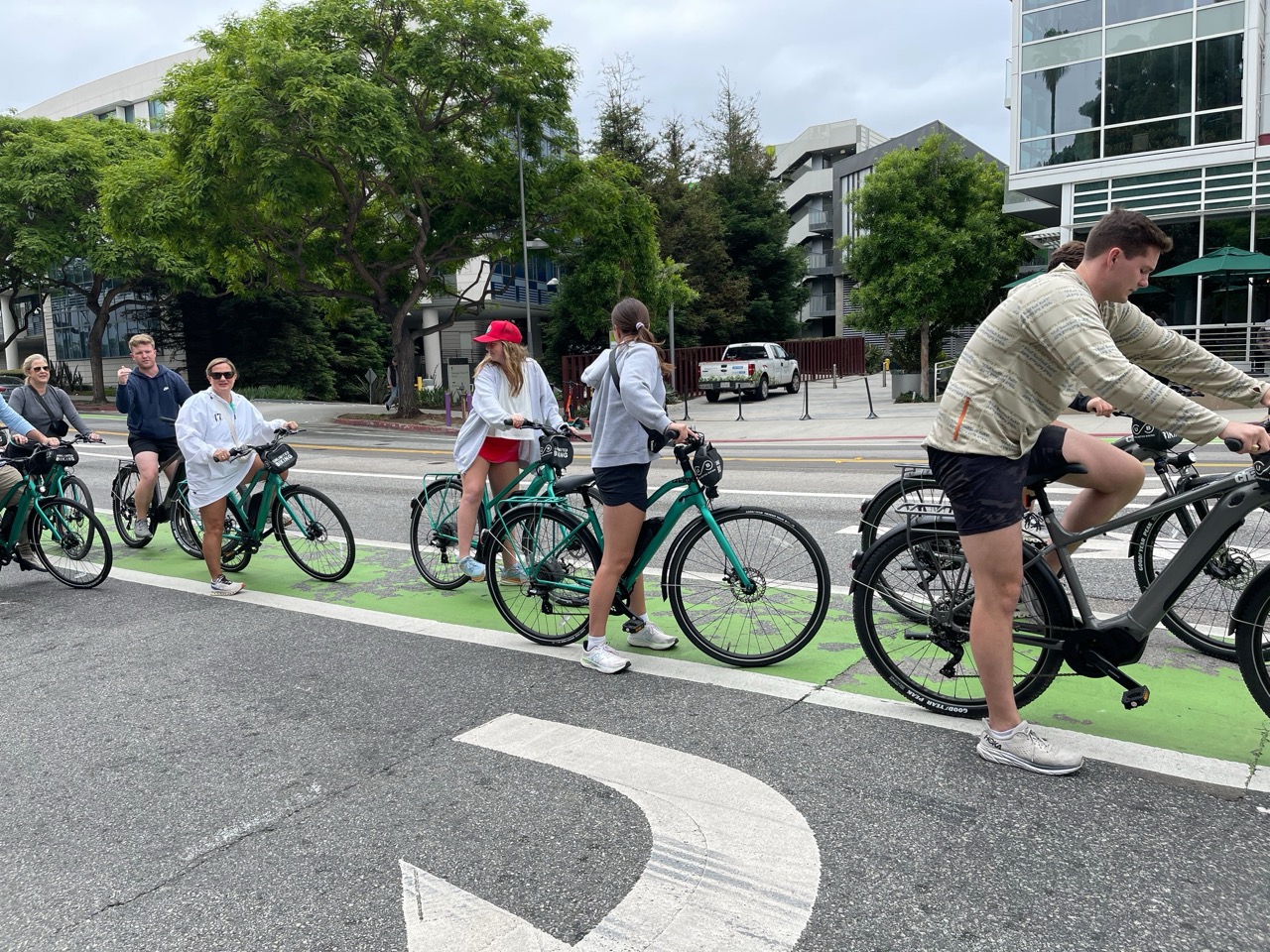 Santa Monica & Venice Beach eBike Rentals (2h, 4h or Full Day) gallery 5