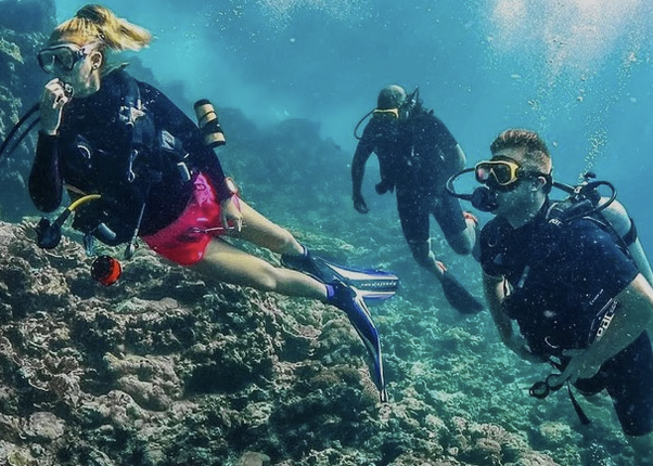 Try Scuba Diving in Dubai with Skyline Views gallery 2