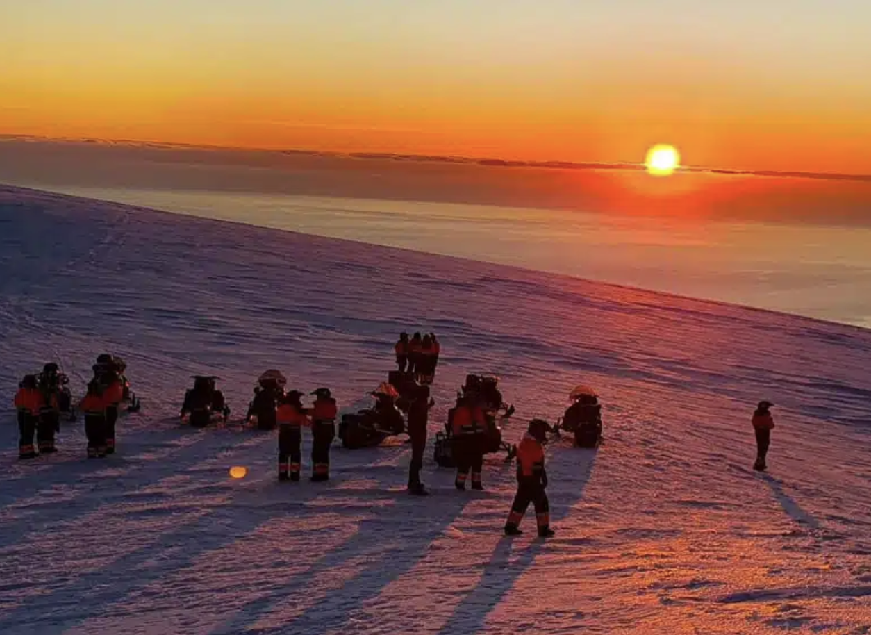 Snowmobiling on Eyjafjallajökull Glacier gallery 5