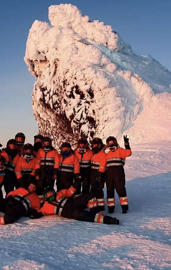 Highland Snowmobiling Experience – Extended Off-Piste Ride gallery 4