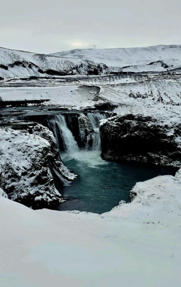 Laugavegur Trek: Landmannalaugar to Þórsmörk – 3-Day Guided Hike gallery 6