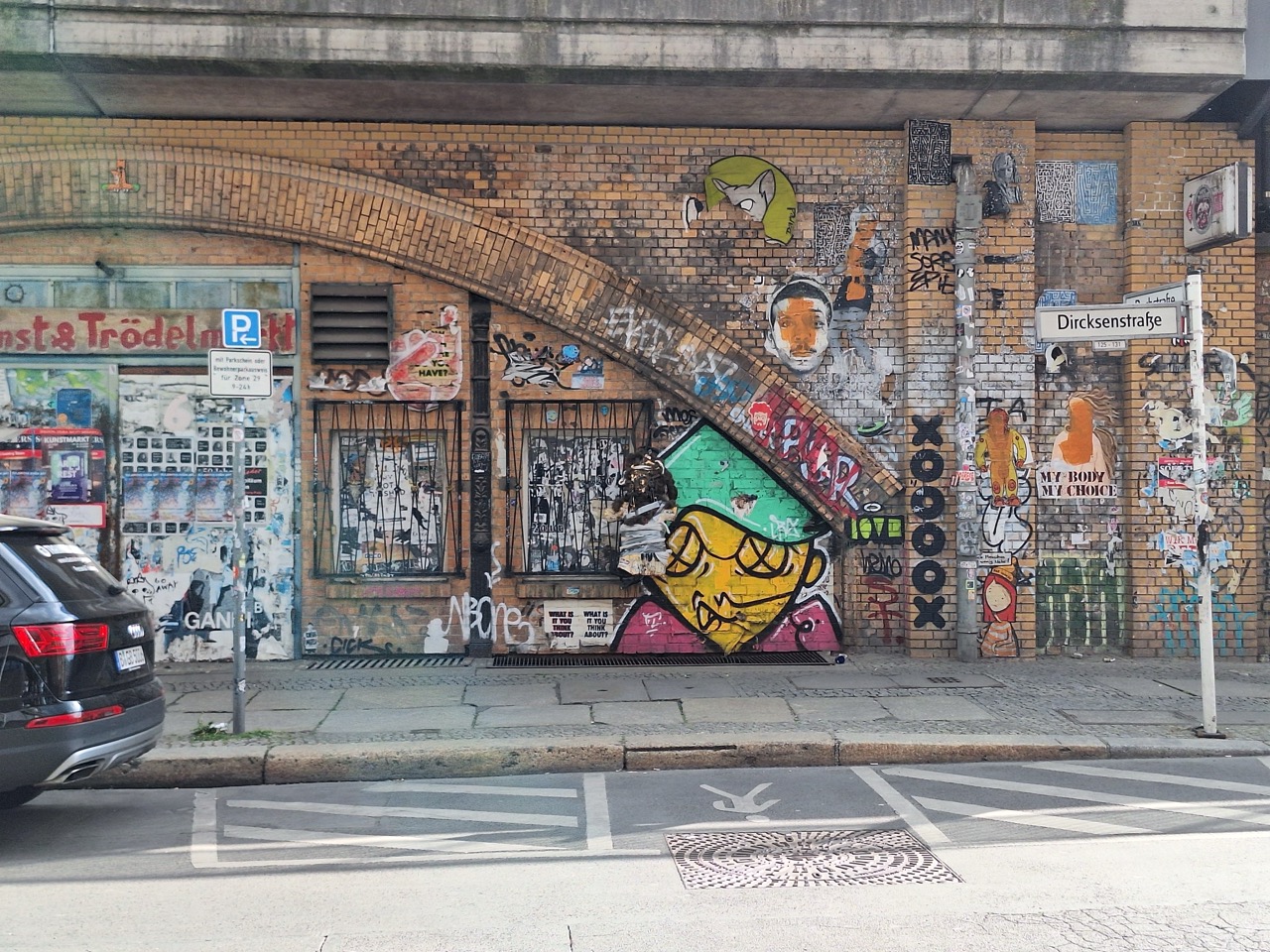 Secrets of Berlin Bike Tour – Street Art and Hidden Neighbourhoods, photo 2