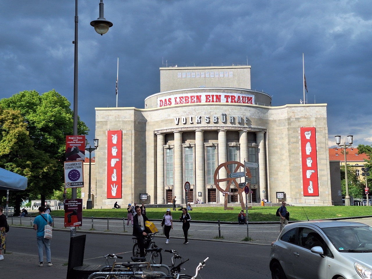 Secrets of Berlin Bike Tour – Street Art and Hidden Neighbourhoods, photo 4
