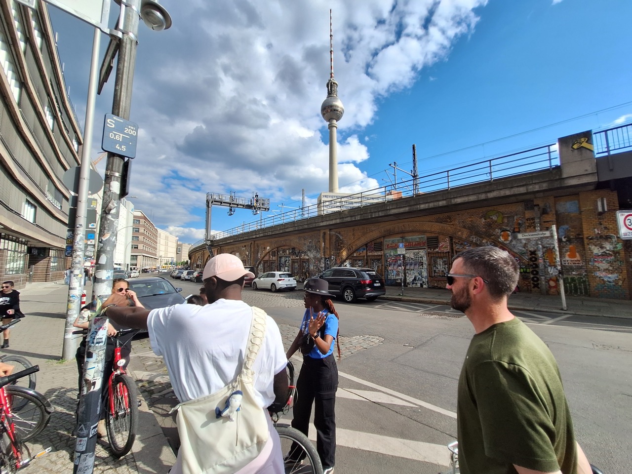 Secrets of Berlin Bike Tour – Street Art and Hidden Neighbourhoods, photo 5