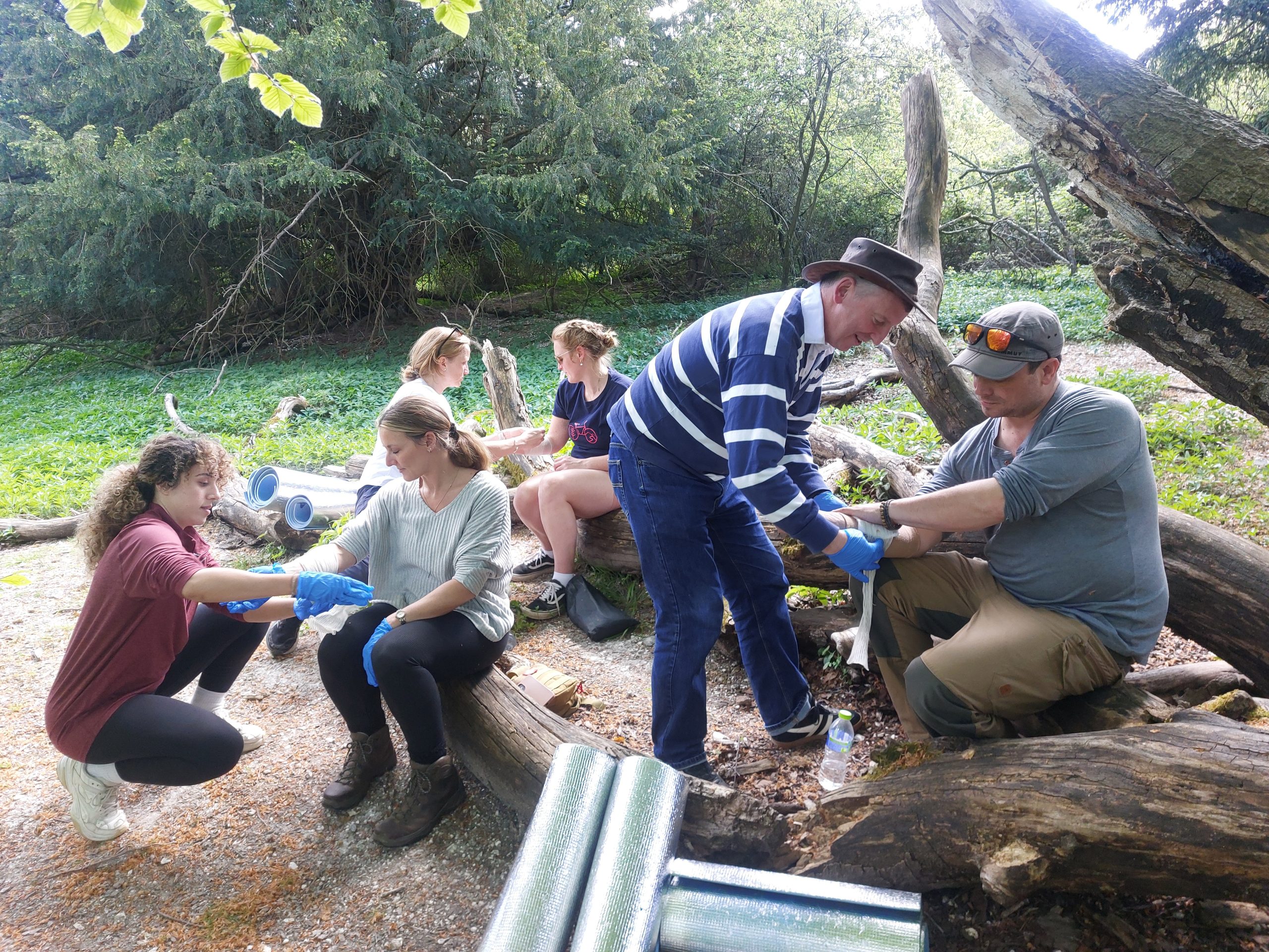 Essential Outdoor First Aid Training, photo 2