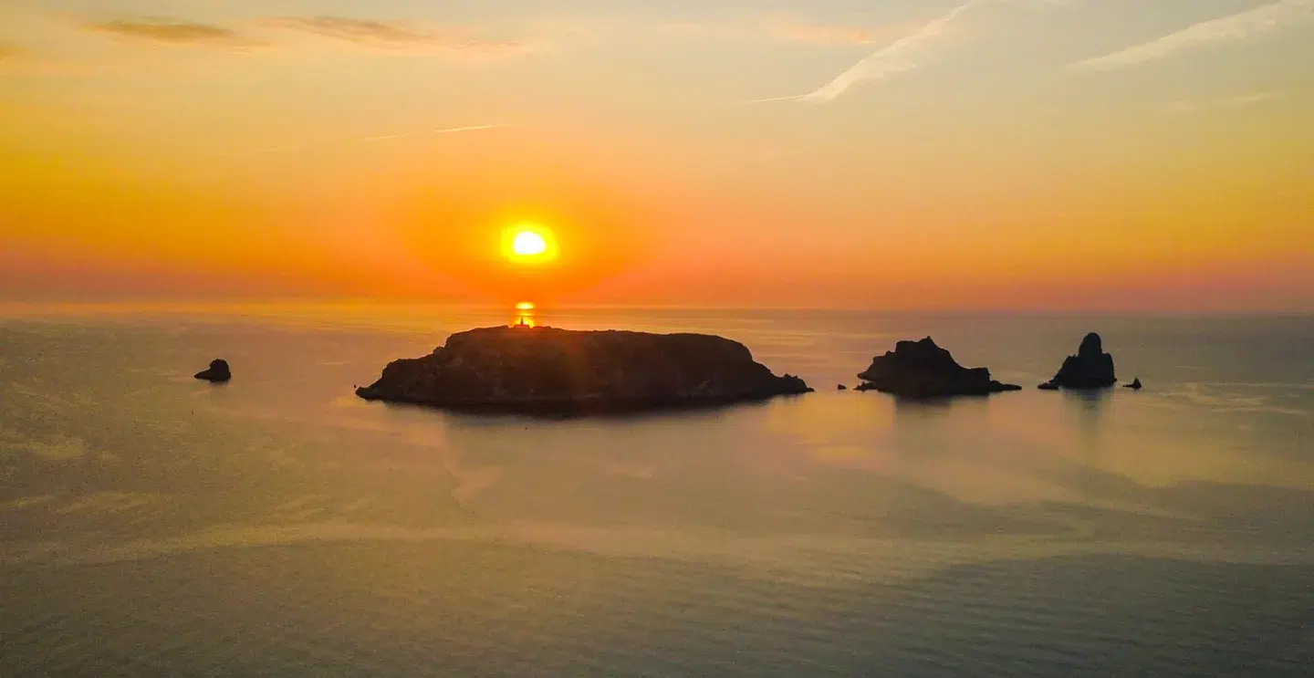 Catamaran Cruise from Roses to the Medes Islands with BBQ & Snorkelling gallery 4