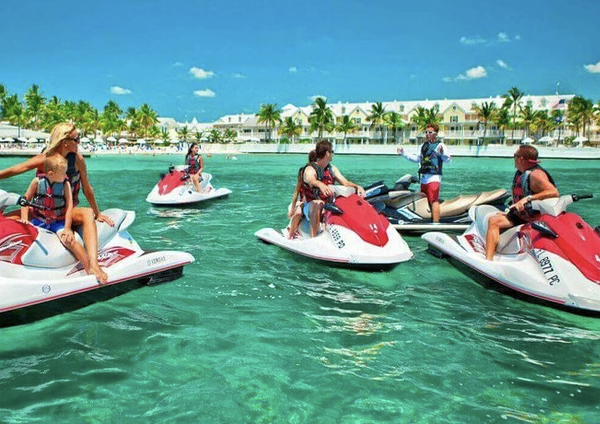 Guided Jet Ski Tour, Beach Stop & Island Viewpoints in Sint Maarten, photo 5
