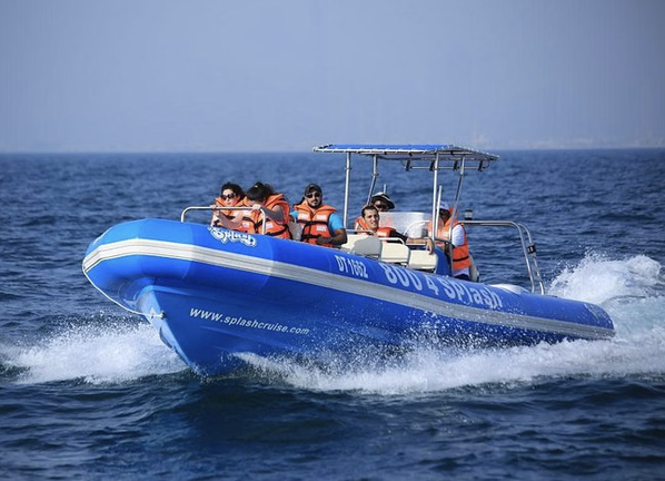 90-Minute Speed Boat Sightseeing Tour in Dubai gallery 3