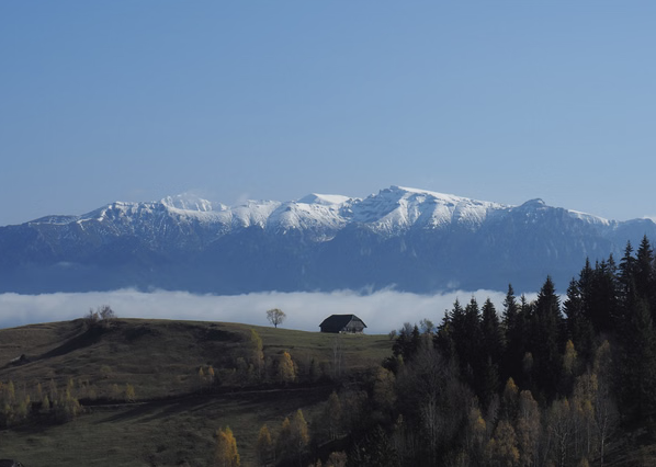 2-Day Piatra Craiului National Park Hiking Trek from Brașov gallery 2