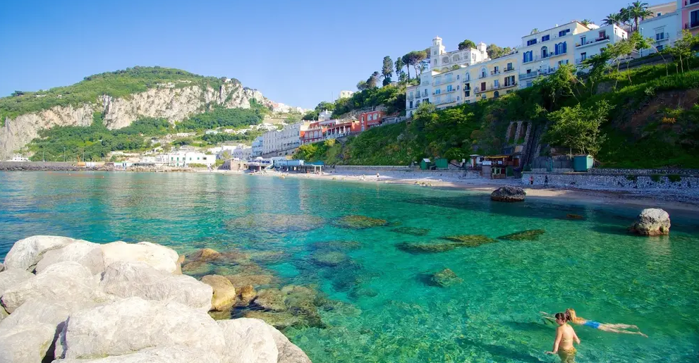 Shared Capri Boat Tour from Sorrento with Limoncello gallery 4