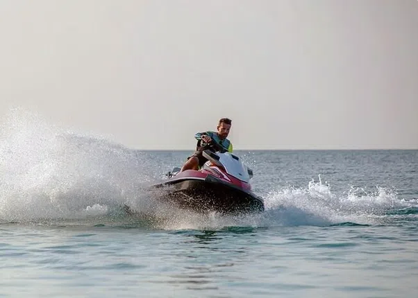 Jet Ski Ride in Pasikudah Bay – 15 Minute Coastal Session, photo 2