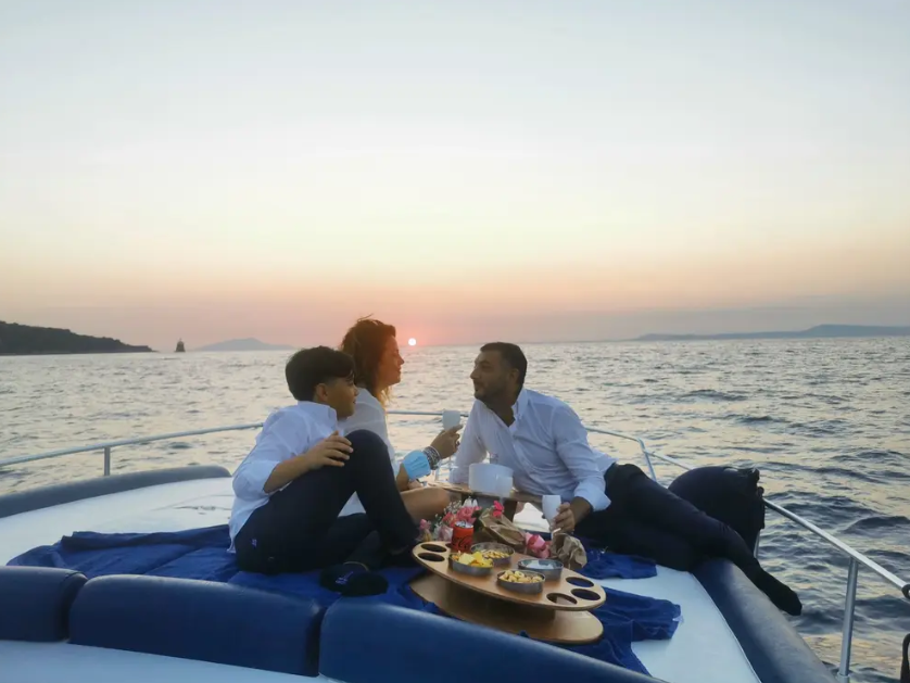 Raffaelli 40 Evening Boat Experience, Capri or Positano by Night, photo 4