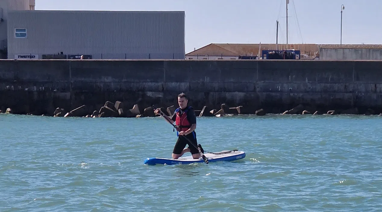 Stand Up Paddleboarding Experience in Brighton gallery 5