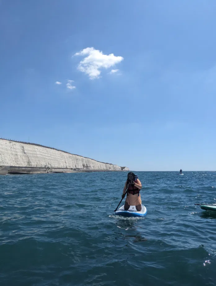 Stand Up Paddleboarding Experience in Brighton gallery 9