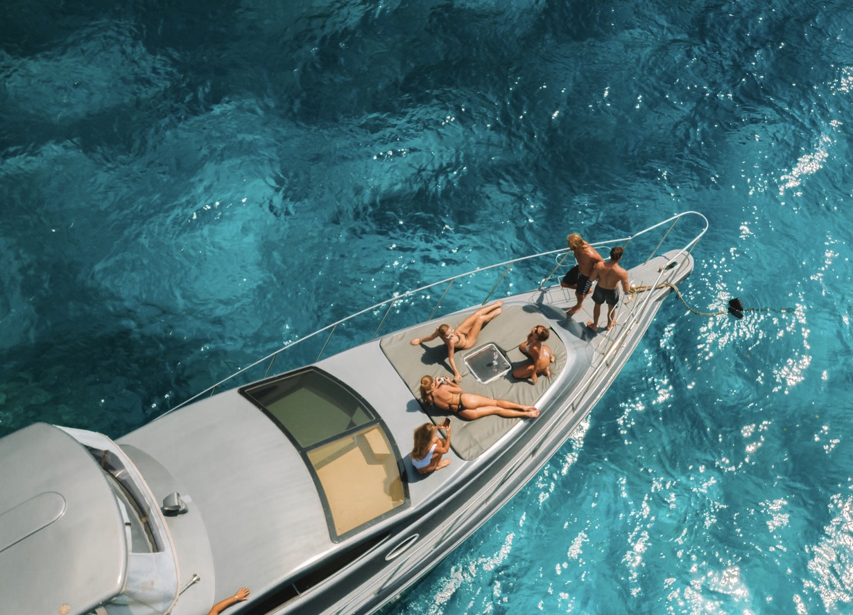 Premium Nusa Penida Private Yacht & Manta Ray Snorkelling Experience from Bali gallery 8