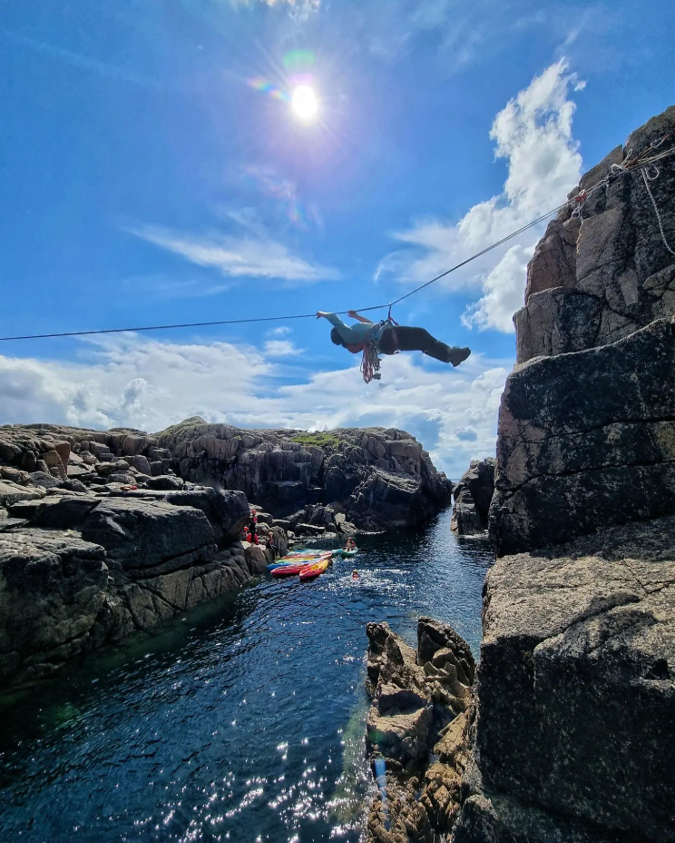 Tyrolean Traverse in County Donegal, photo 3