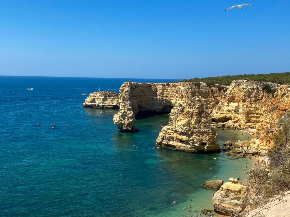 Private Boat Tour from Portimão – Half Day, Full Day and Sunset - Jeanneau DB43 gallery 2