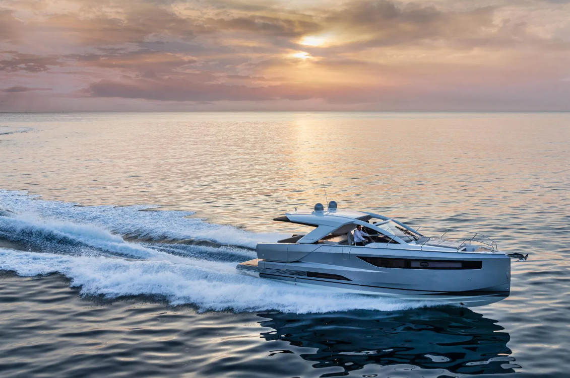Private Boat Tour from Portimão – Half Day, Full Day and Sunset - Jeanneau DB43, photo 3