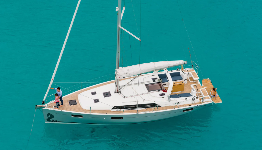 Oceanis 41.1 Private Sailing Boat Tour from Portimão – Half Day, Full Day and Sunset gallery 6