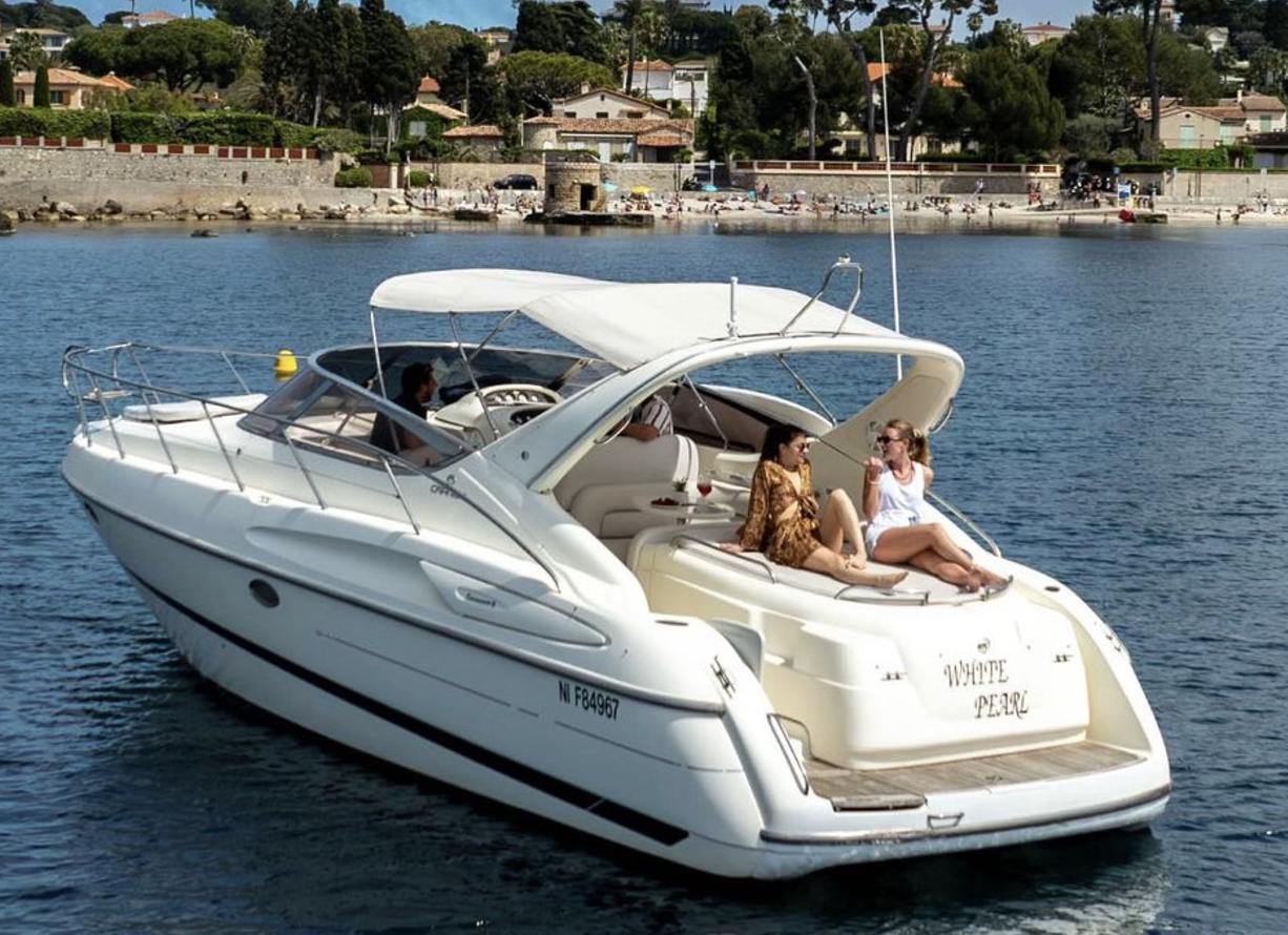 Private All-Inclusive Yacht Day from Cannes with Gourmet Lunch & Hotel Transfers gallery 5
