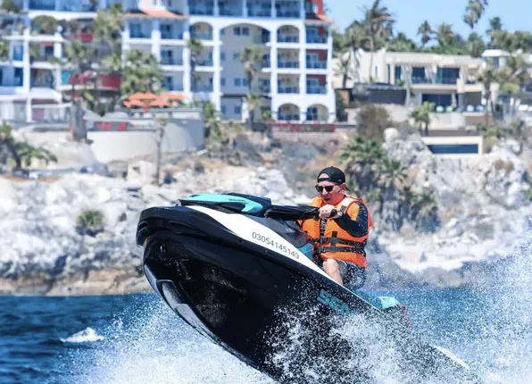 Morning Jet Ski Tour to the Esterel Cliffs with Beach Breakfast, photo 2
