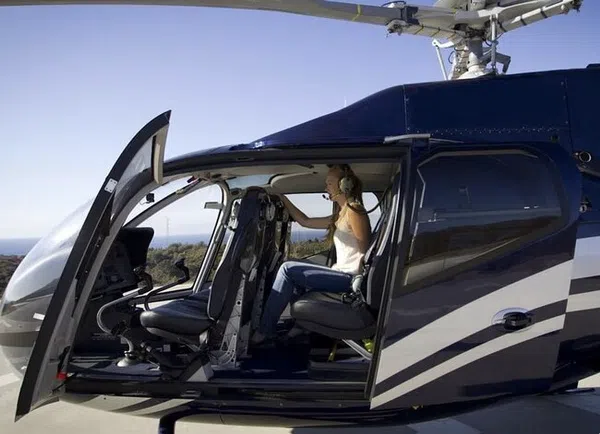 Private Helicopter Tour from Nice over Monaco, Cannes & the Riviera, photo 2