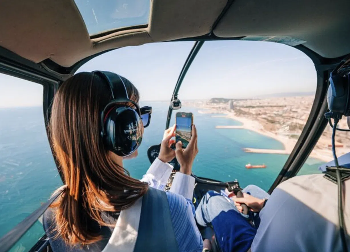 Shared 20-Minute Panoramic Helicopter Tour from Nice gallery 5