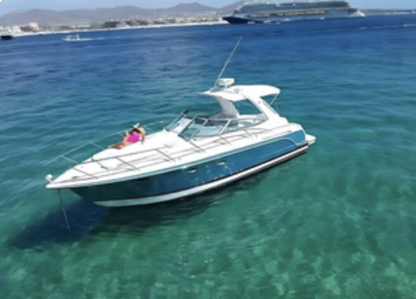 Cabo 34ft Private Yacht Cruise to El Arco with Drinks (Up to 6 Guests), photo 4