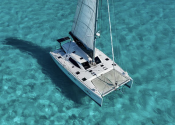 Cancún Catamaran to Isla Mujeres with Snorkelling, Open Bar & Beach Club Lunch, photo 5