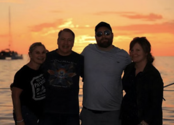 Cabo Sunset Catamaran Cruise to El Arco with Open Bar, photo 5