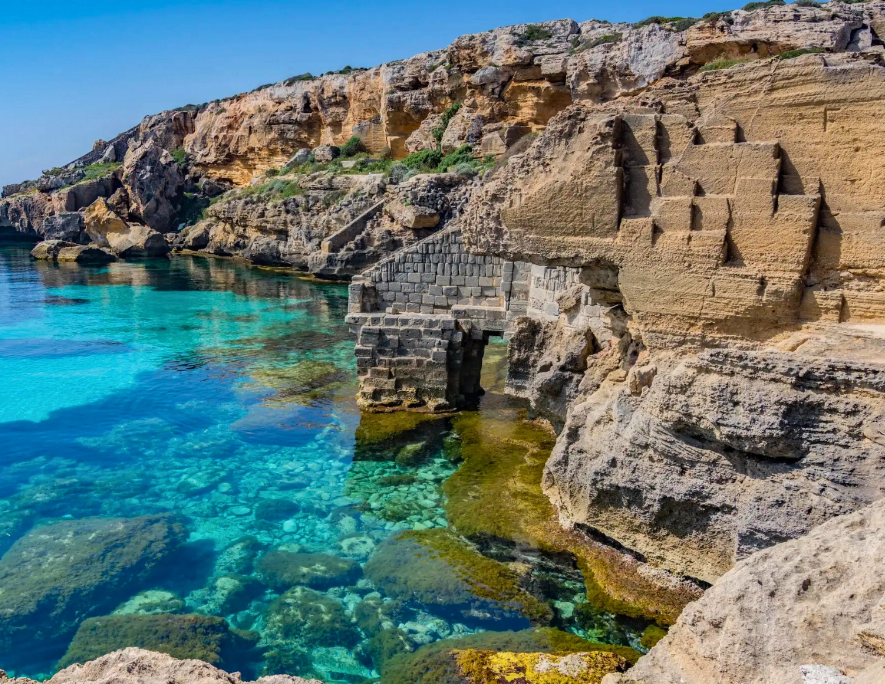 Private Egadi Islands Boat Tour: Favignana and Levanzo with Lunch from Trapani, photo 5