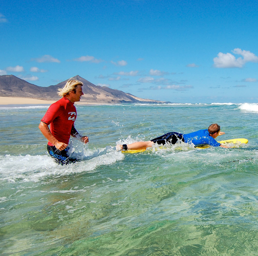 Learn to Surf – Endless Beaches Course in Fuerteventura, photo 5